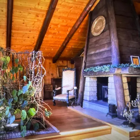 New Chalet Fenny Near Slopes By Nest Брей-Червиния